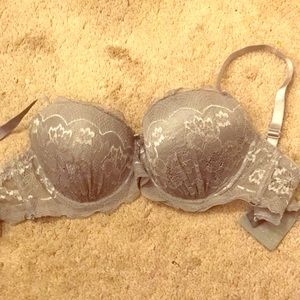Lace bra 38C Like new